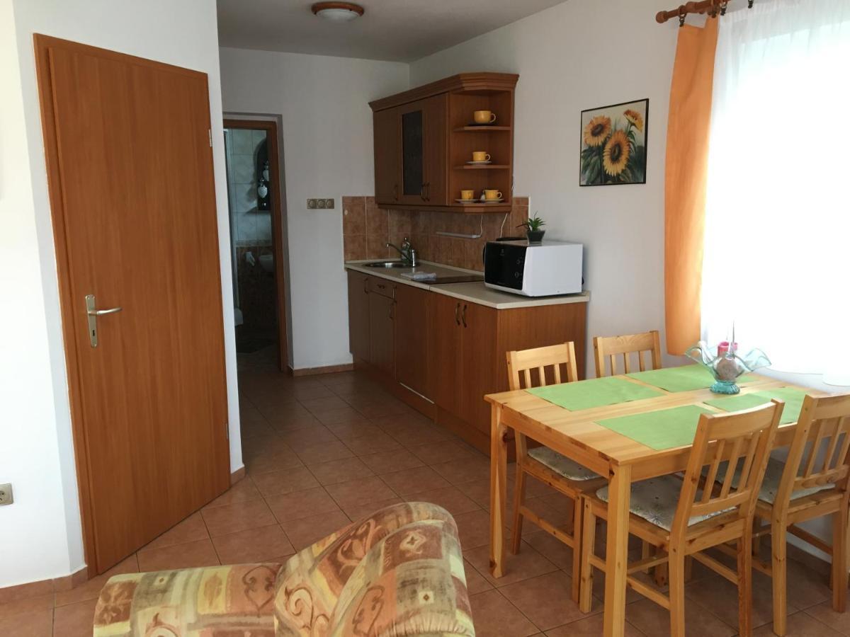 Central Apartments Zalakaros Dış mekan fotoğraf