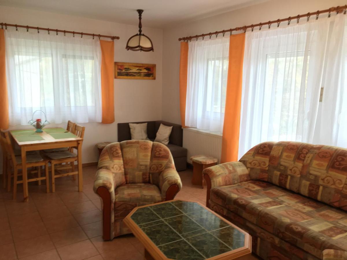 Central Apartments Zalakaros Dış mekan fotoğraf
