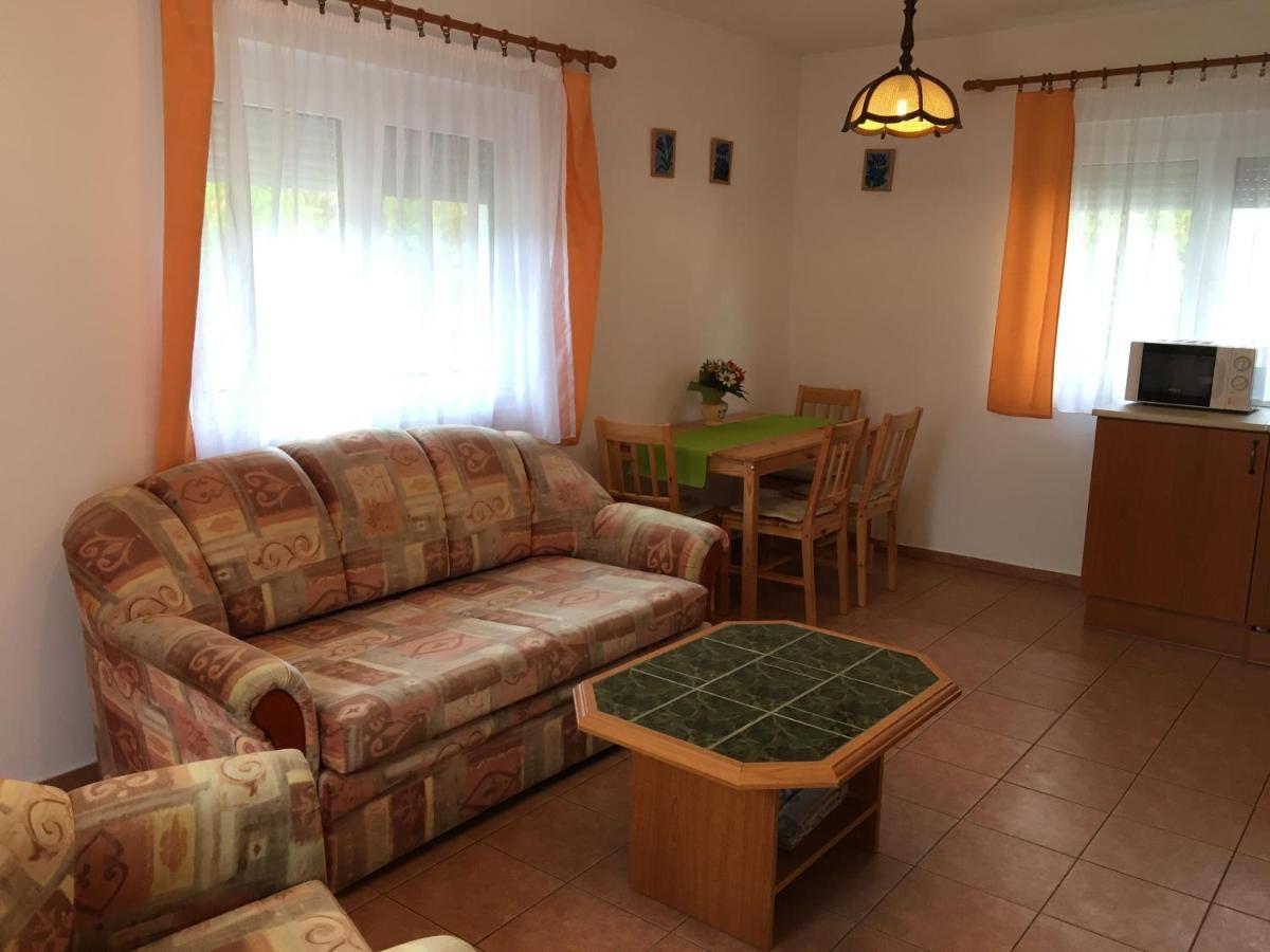 Central Apartments Zalakaros Dış mekan fotoğraf