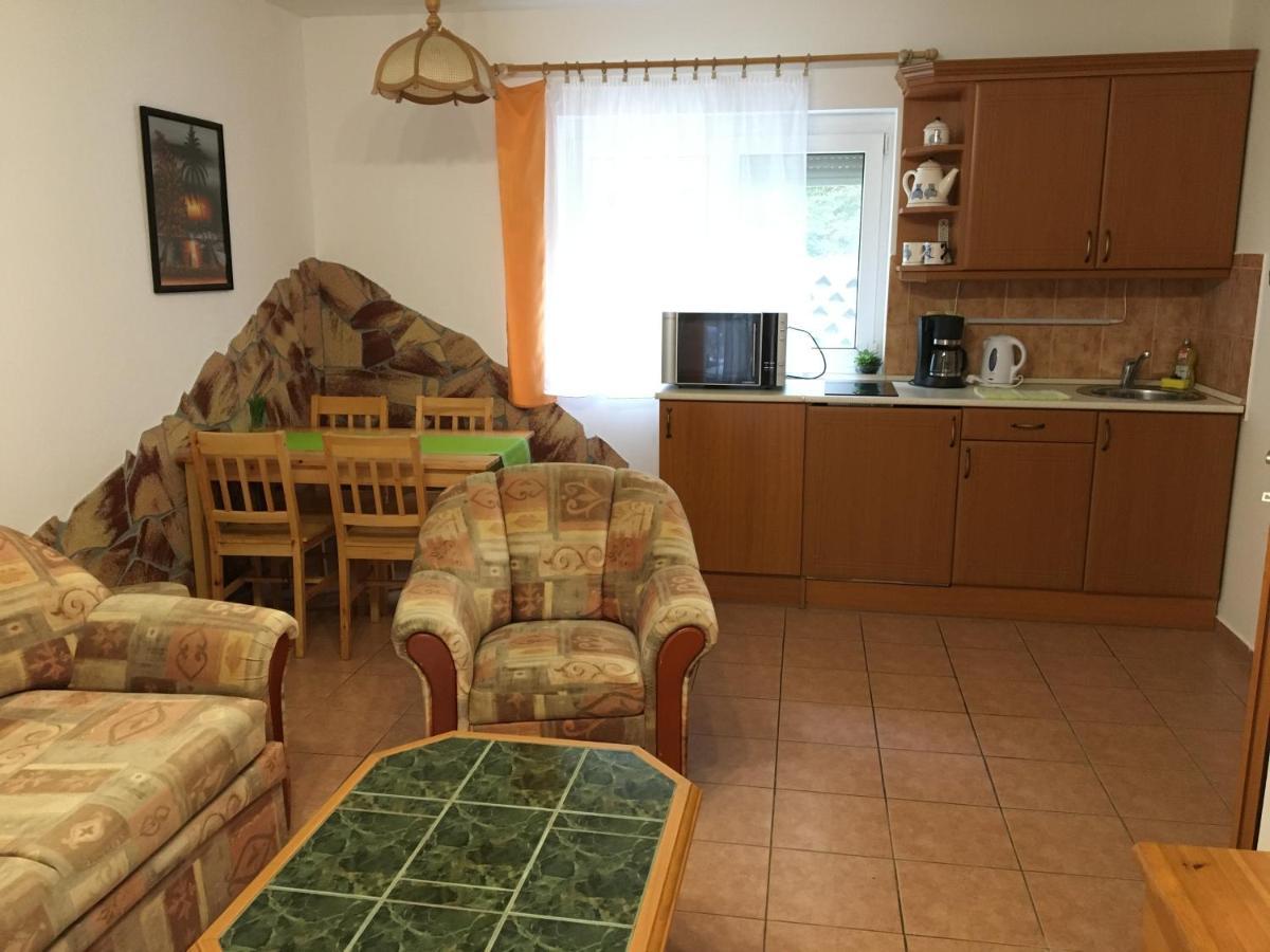 Central Apartments Zalakaros Dış mekan fotoğraf